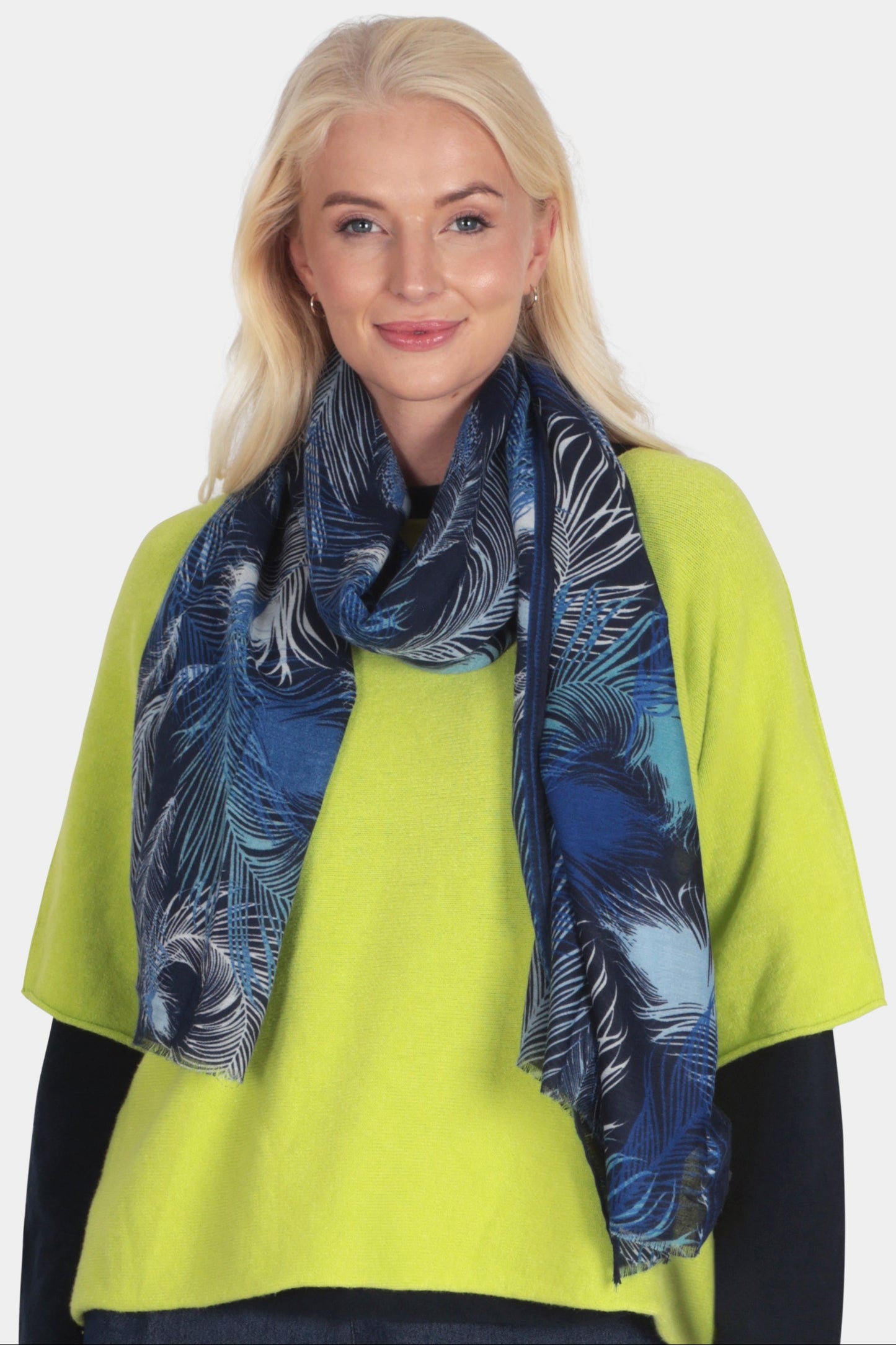 Feather Motif Print Scarf