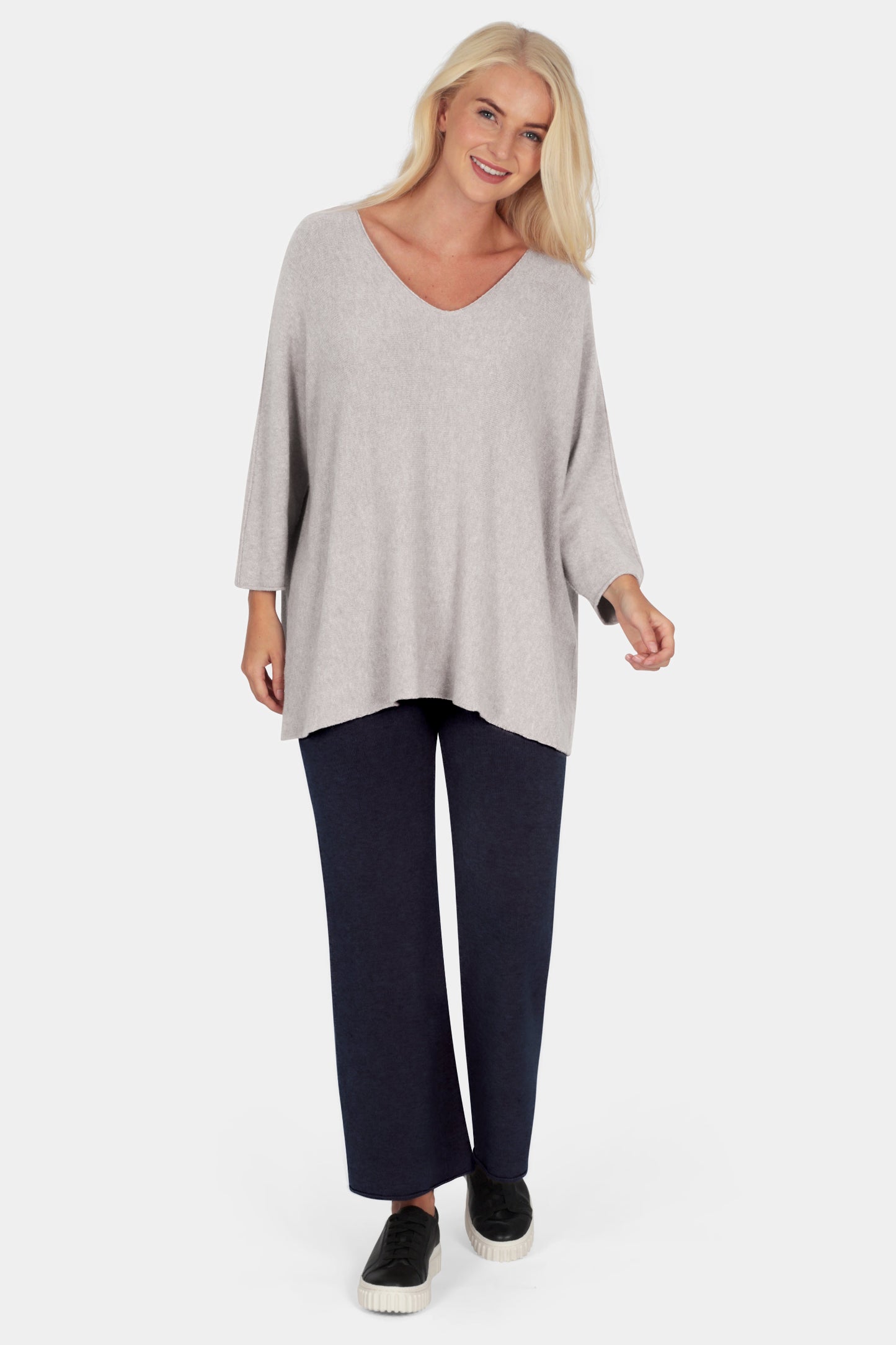 Cloud Two V-Neck Oversize Jumper