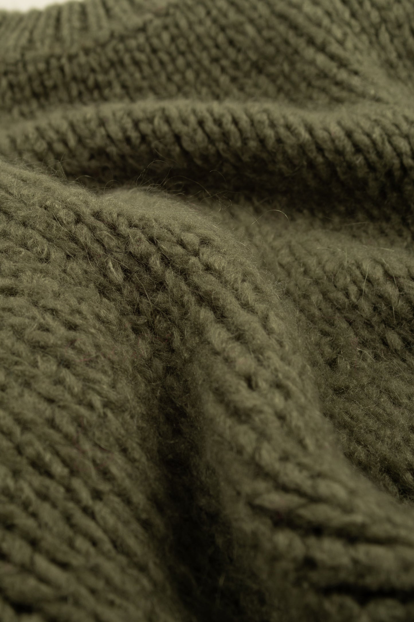 Fluffy Alpaca Frill Cuff Cardigan