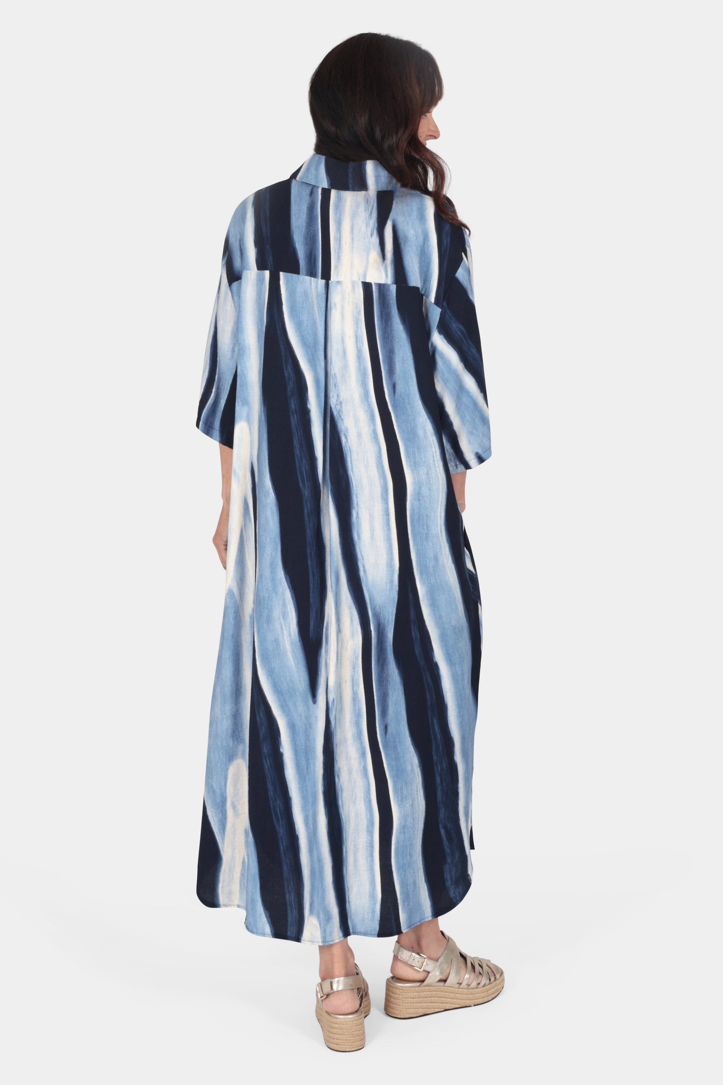 Wave Print Shirt Maxi Dress