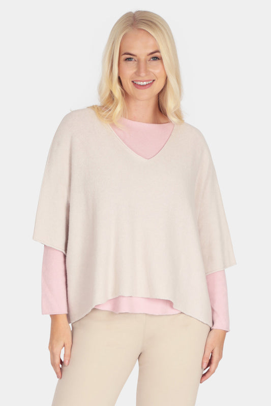 Cloud Two V-Neck 3/4 Sleeve Crop