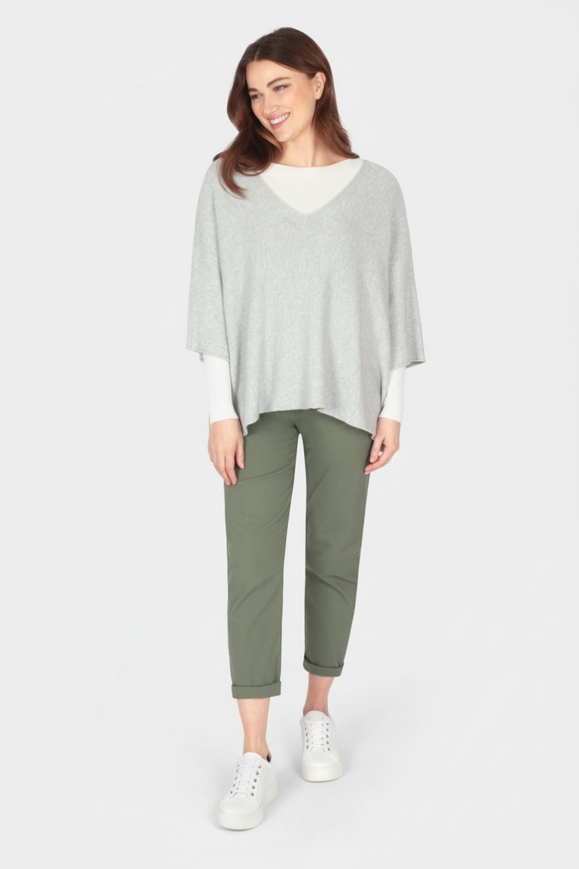 Cloud Two V-Neck Crop