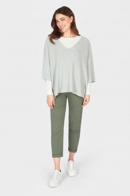 Cloud Two V-Neck Crop