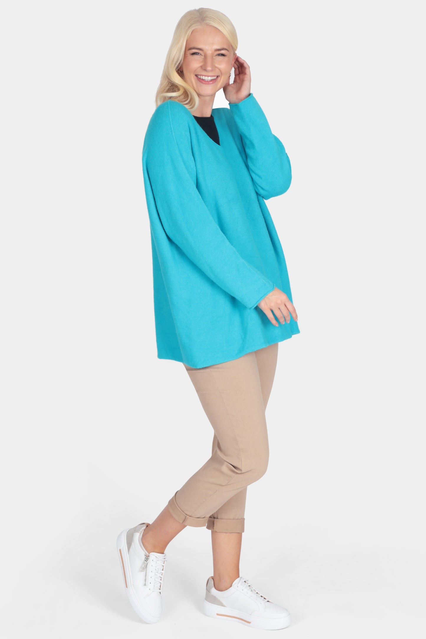 Cloud Two V-Neck Oversize Jumper