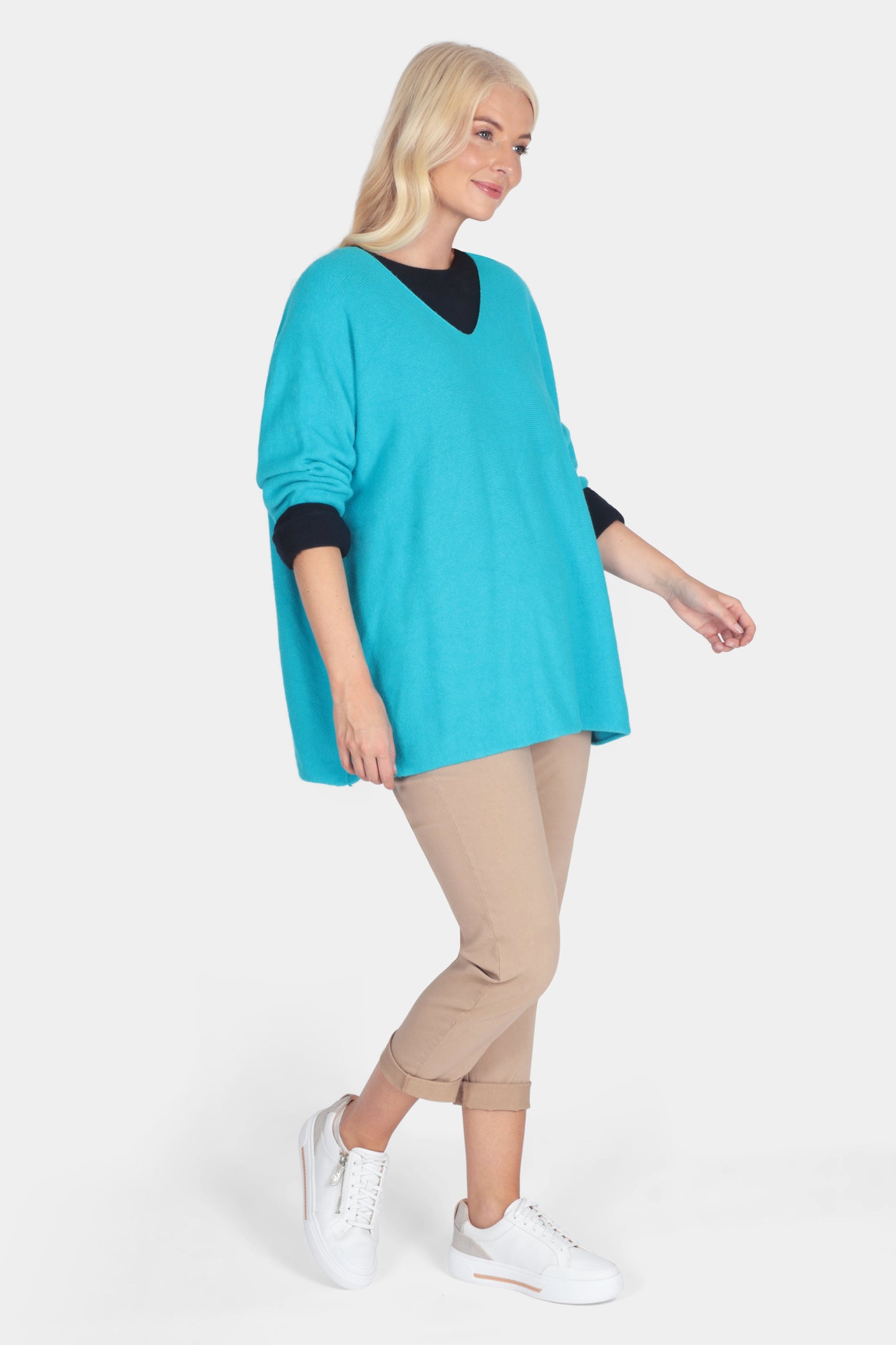 Cloud Two V-Neck Oversize Jumper