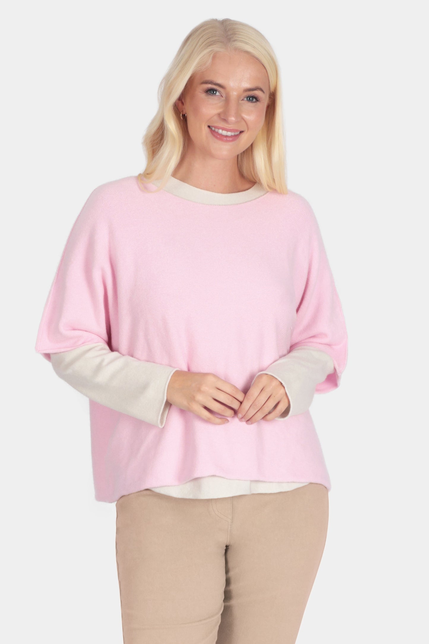 Cloud Two Round Neck 3/4 Sleeve Crop