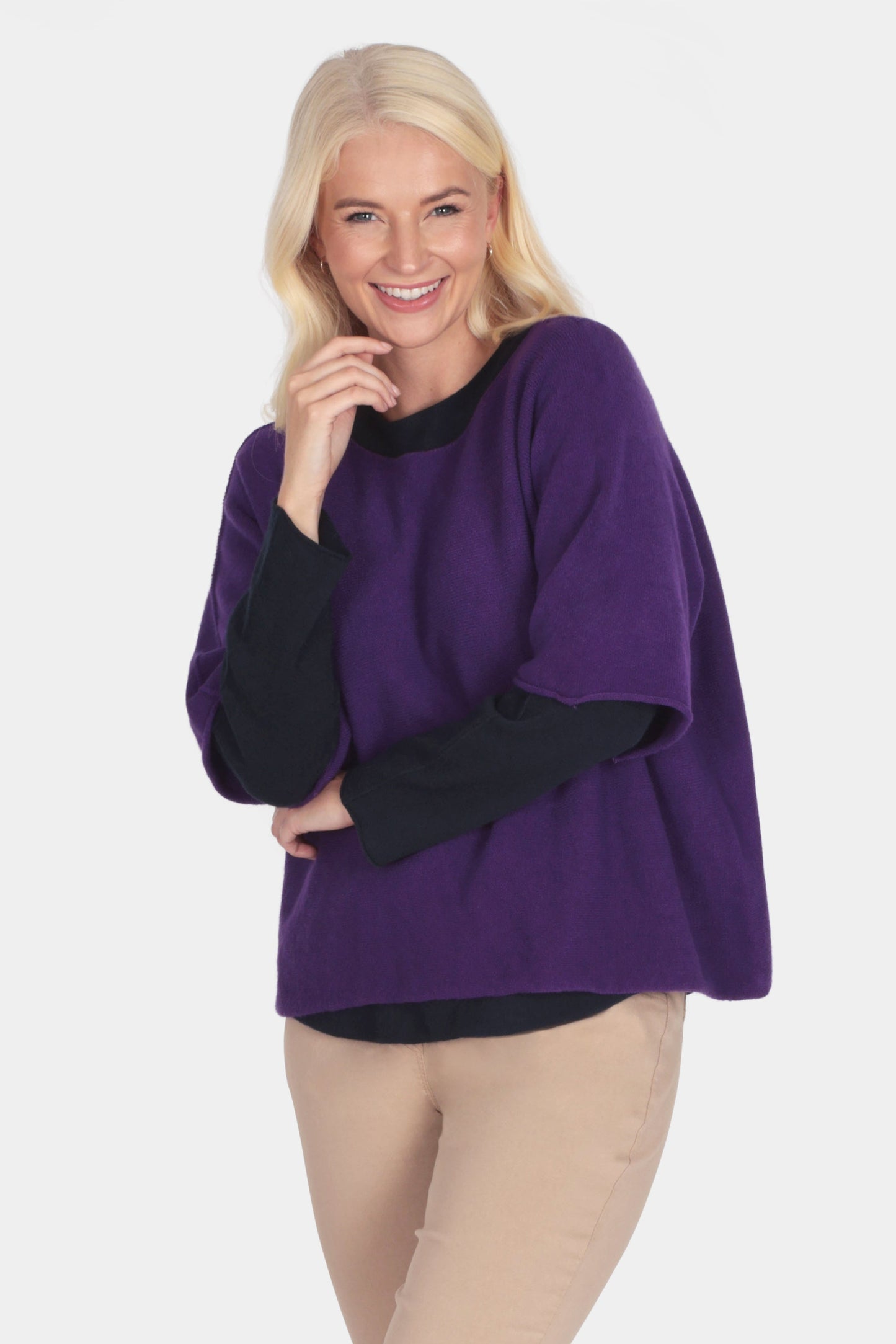 Cloud Two Round Neck 3/4 Sleeve Crop