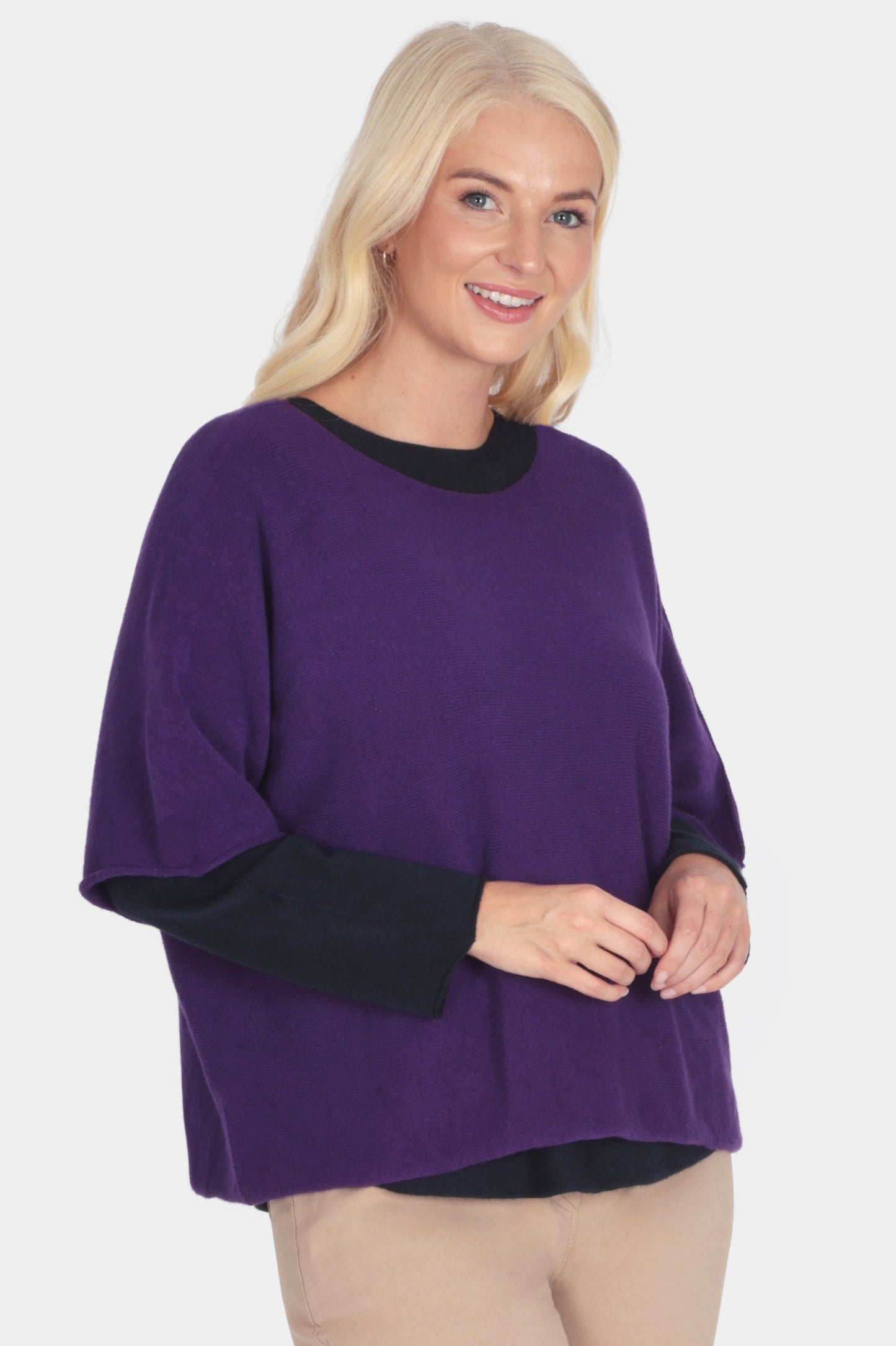 Cloud Two Round Neck 3/4 Sleeve Crop