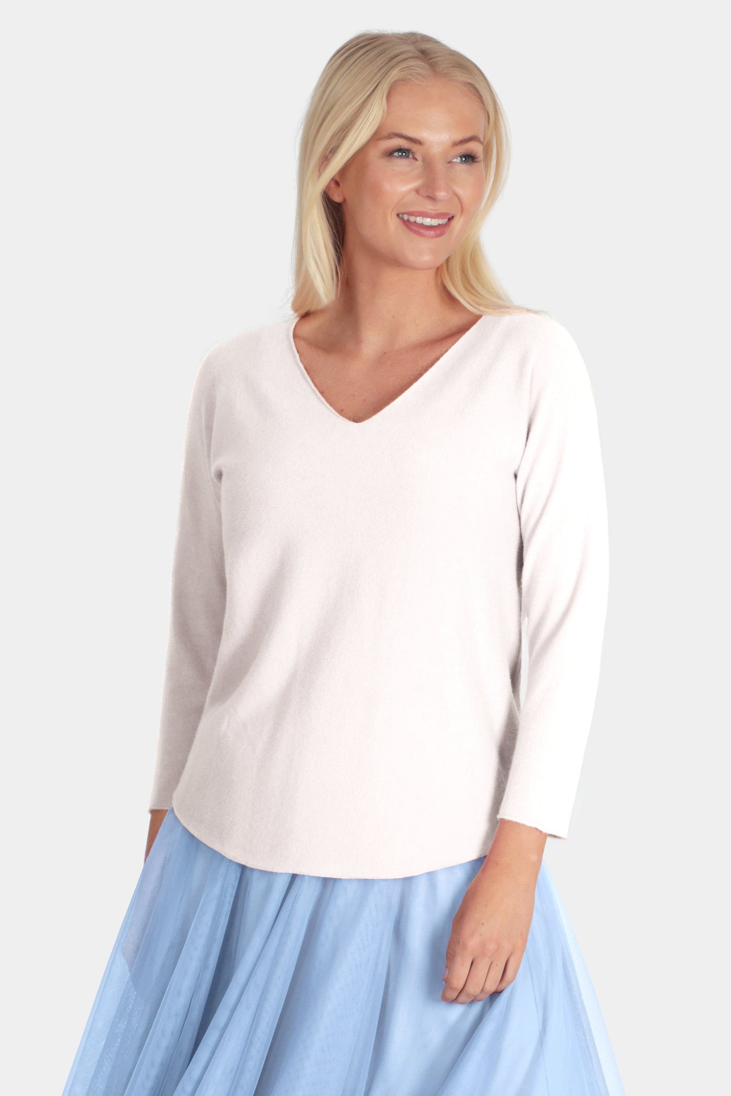 Cloud One V-Neck Jumper