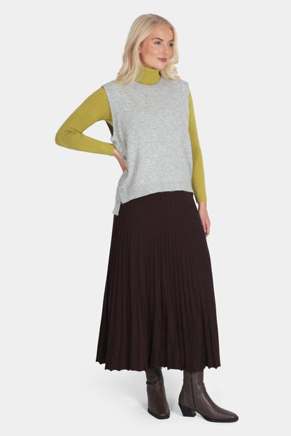 Soft Knit Pleated Midi Skirt