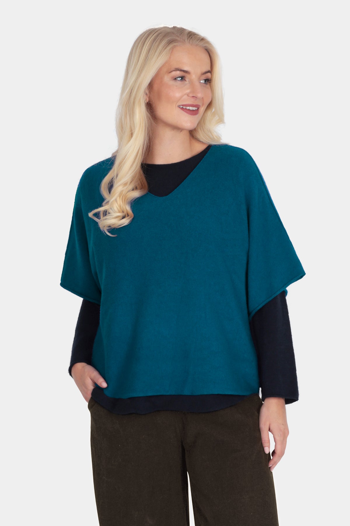 Cloud Two V-Neck Crop