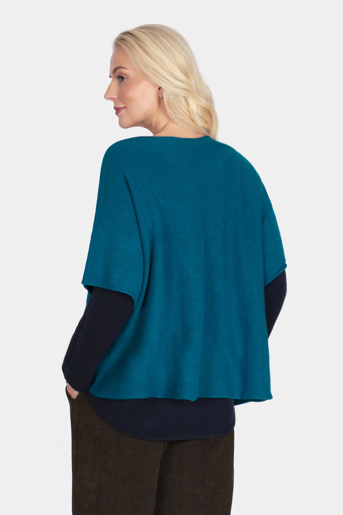 Cloud Two V-Neck Crop