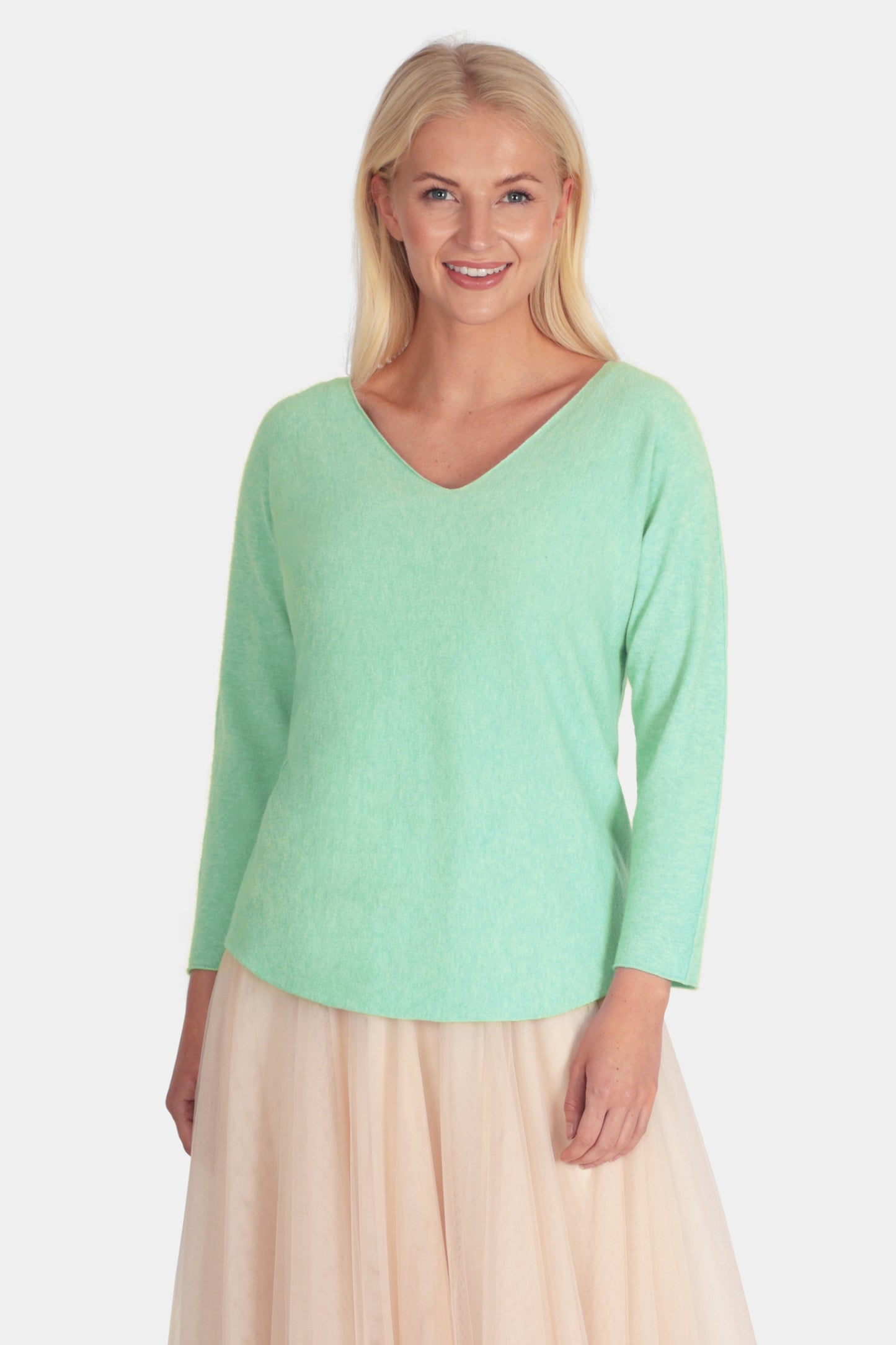 Cloud One V-Neck Jumper