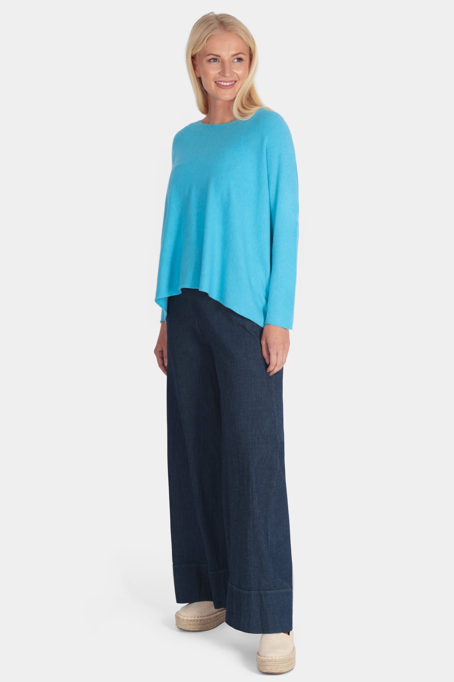 Cloud One Boxy Slash Neck Crop