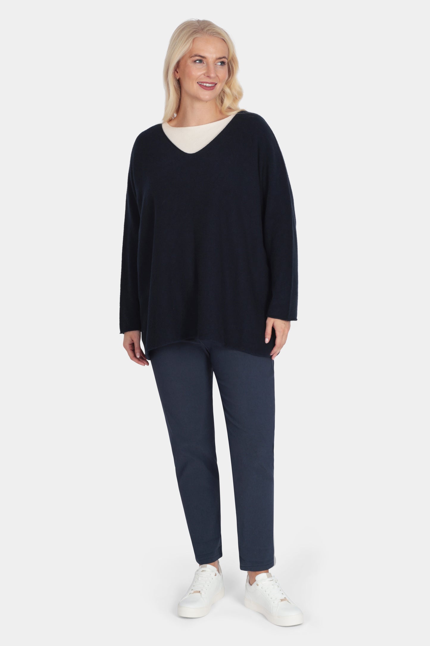 Cloud Two V-Neck Oversize Jumper