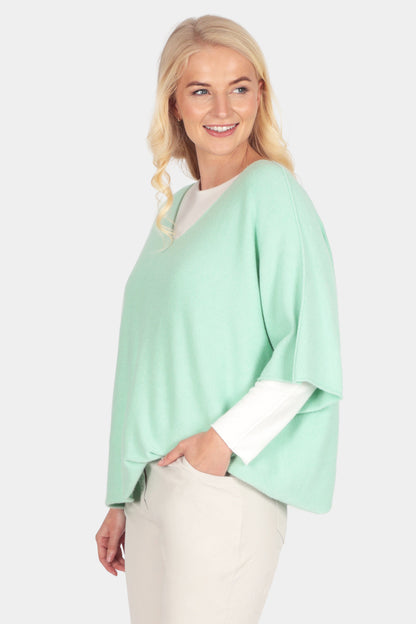 Cloud Two V-Neck Crop