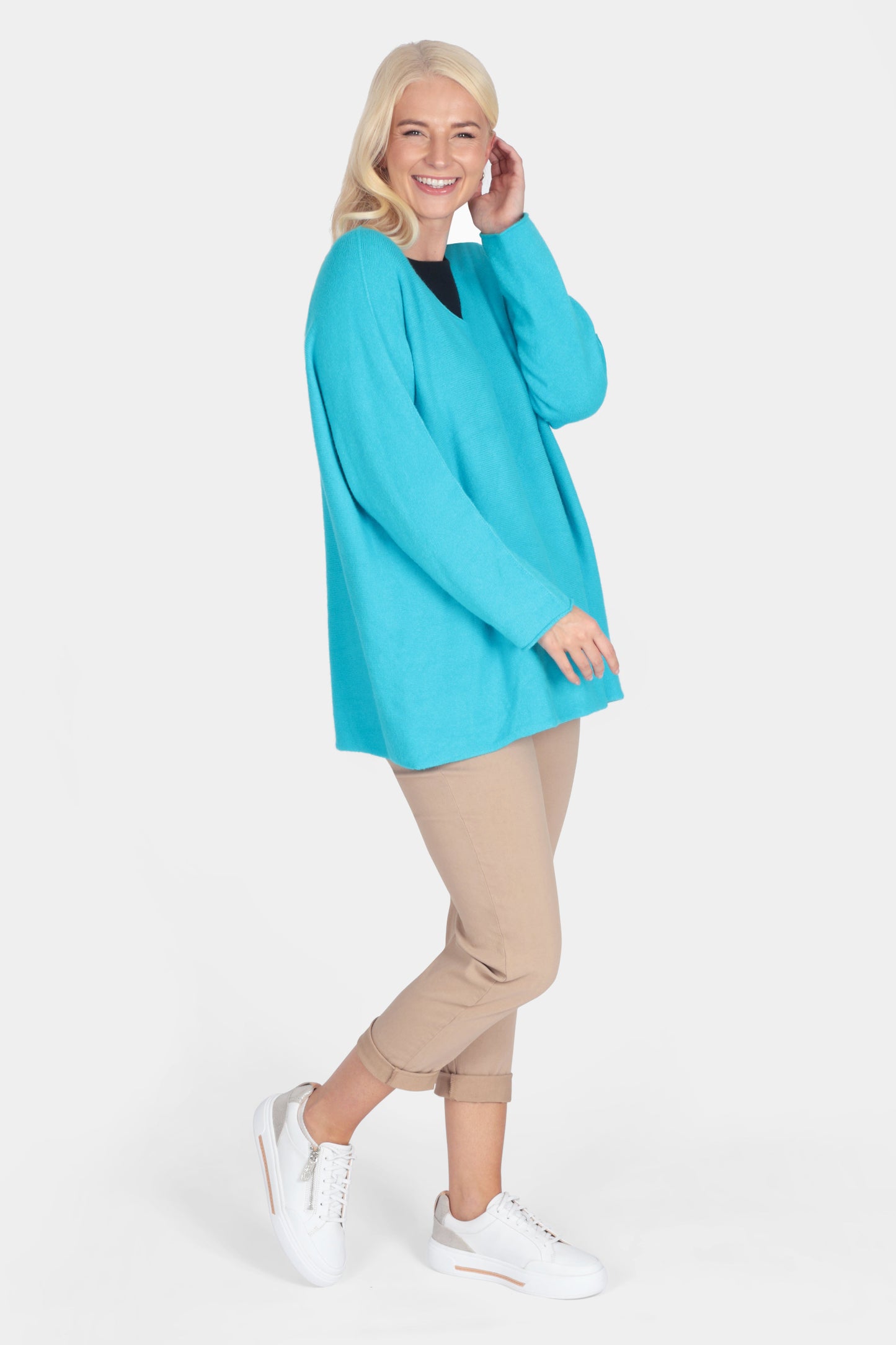 Cloud Two V-Neck Oversize Jumper