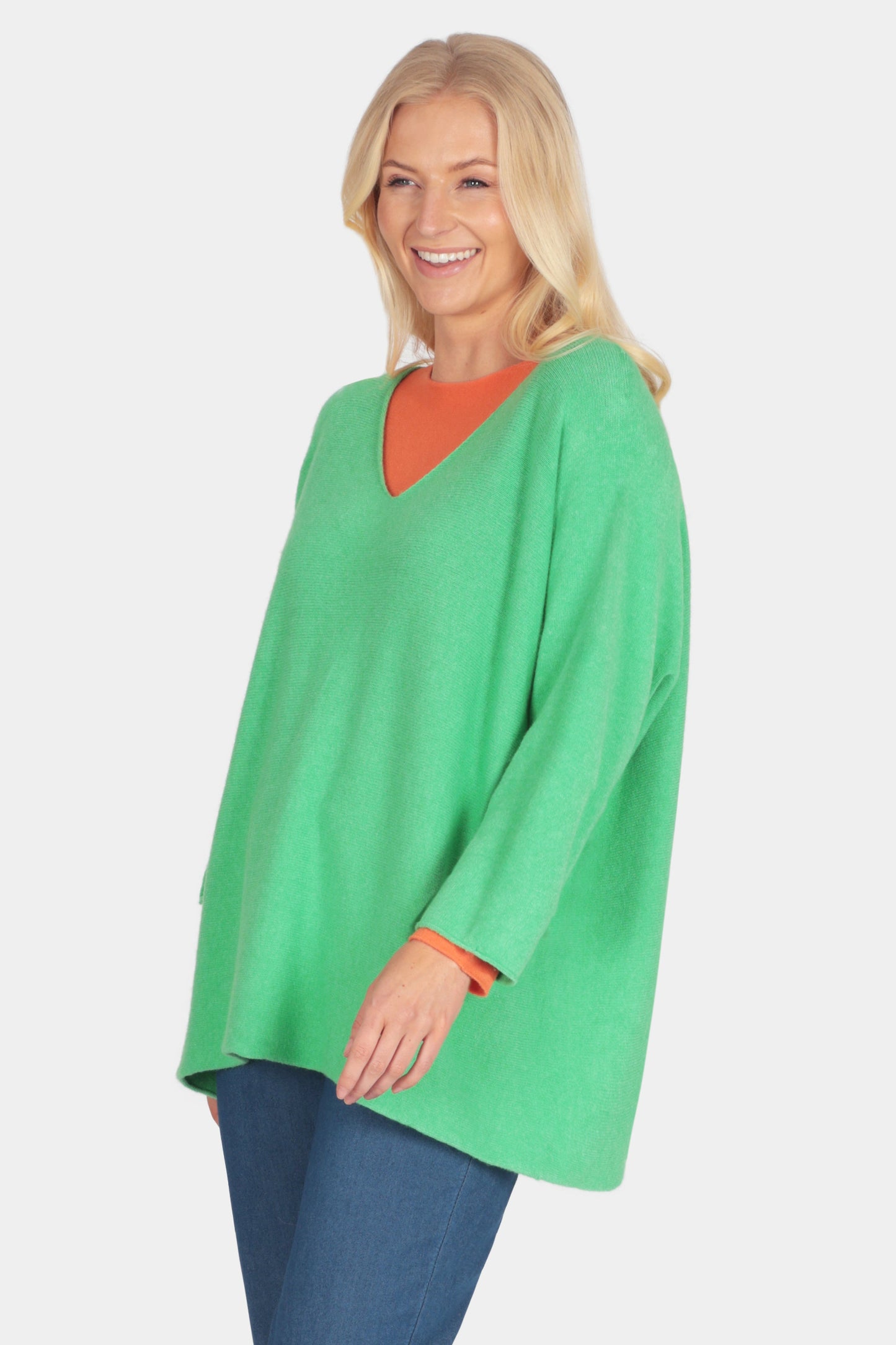 Cloud Two V-Neck Oversize Jumper