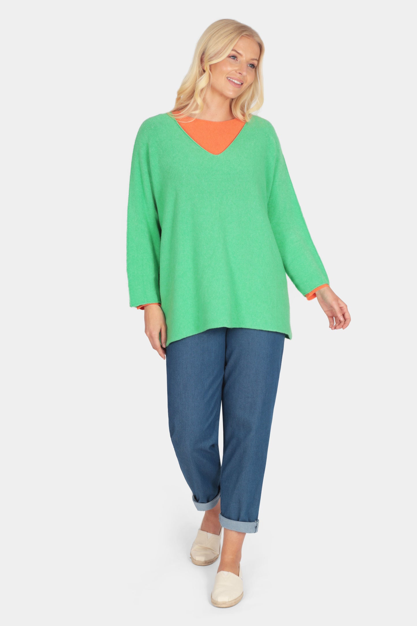 Cloud Two V-Neck Oversize Jumper