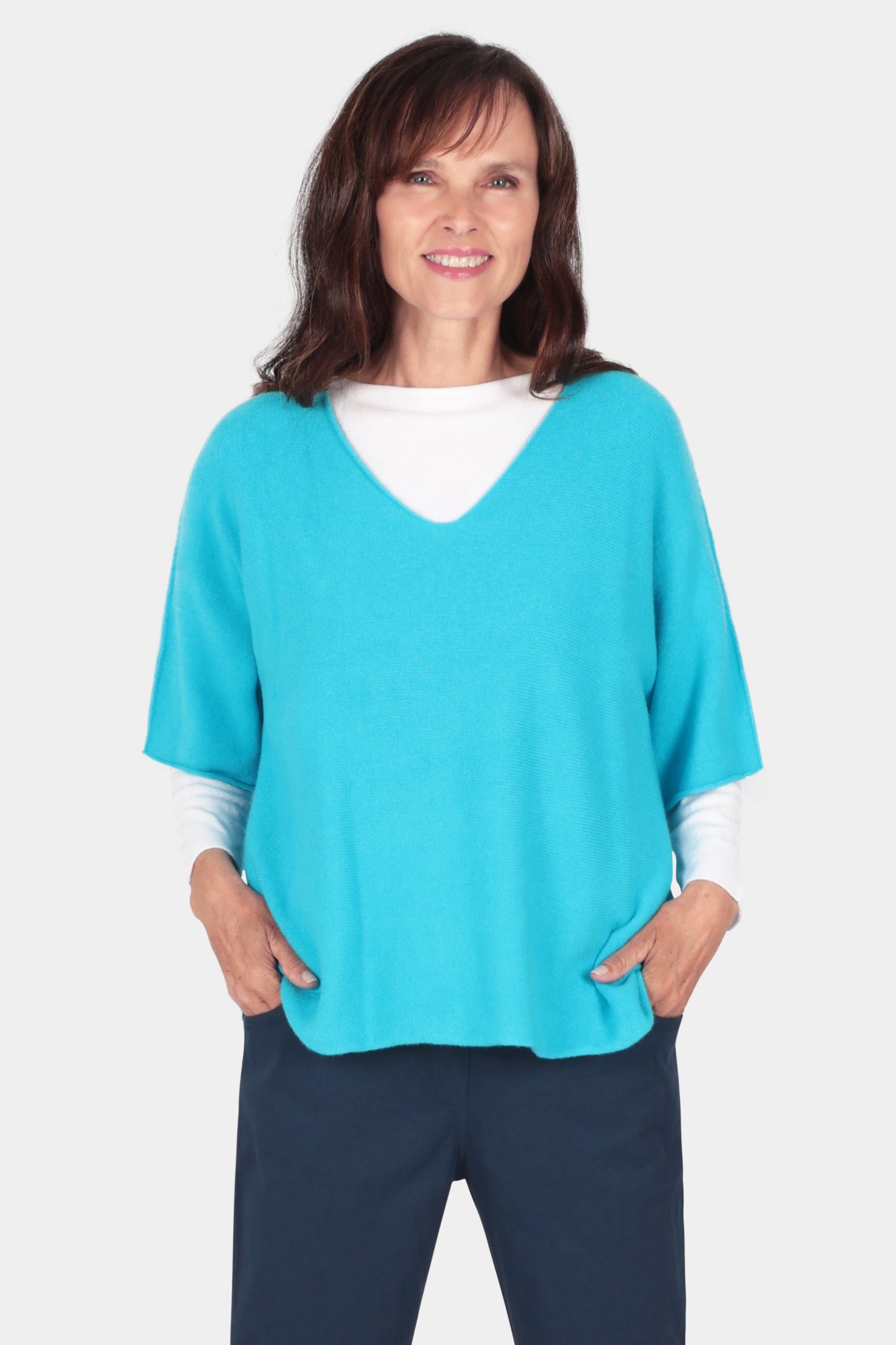 Cloud Two V-Neck Crop