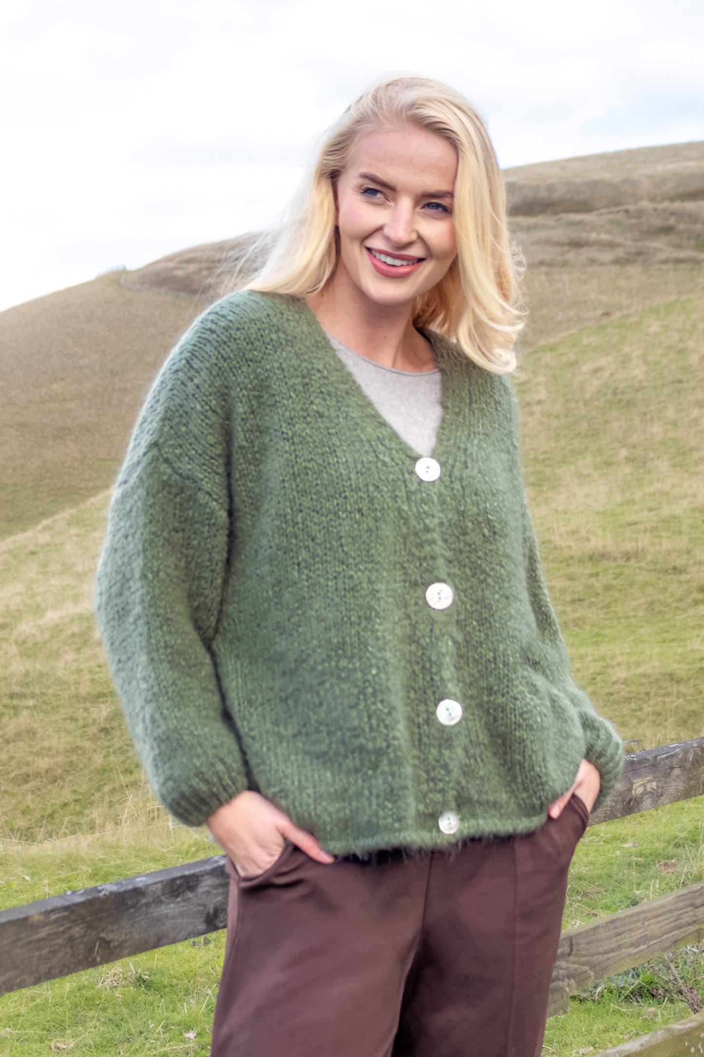 Fluffy V-Neck Alpaca Oversize Cardigan