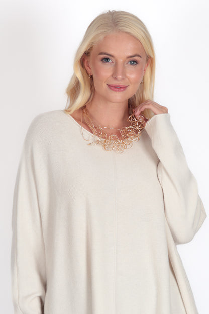 Airy Sculpted Loops Necklace