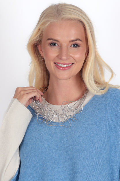 Airy Sculpted Loops Necklace