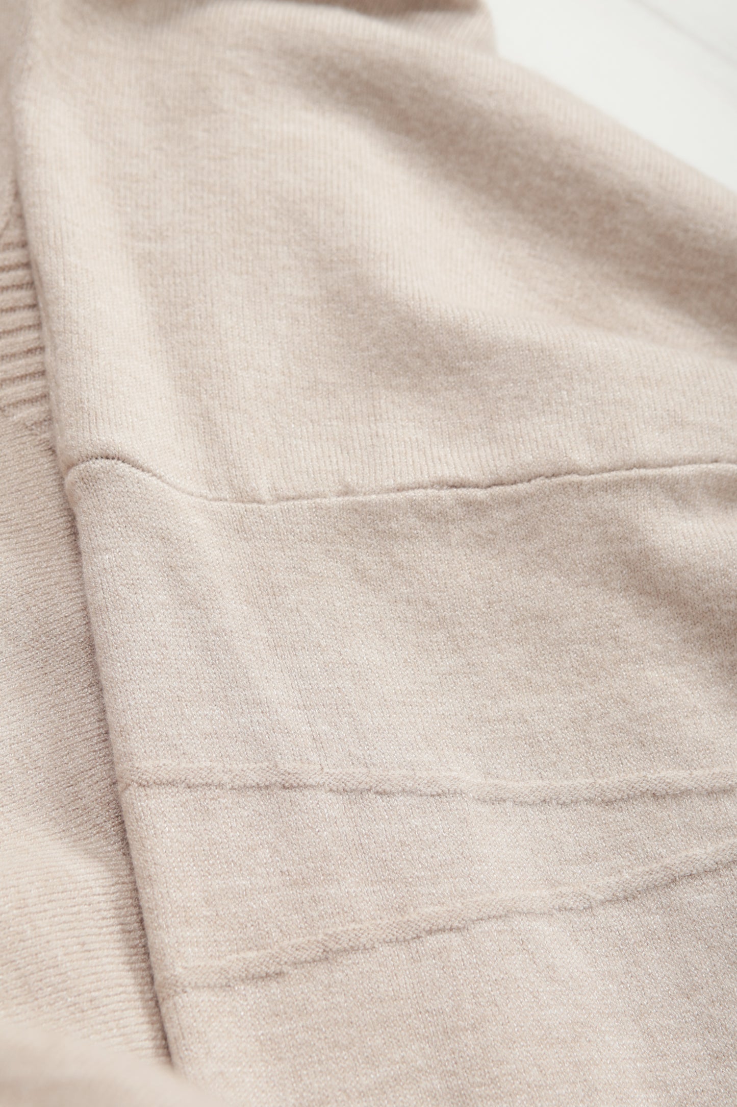 Two Pocket Fine Knit V Tunic