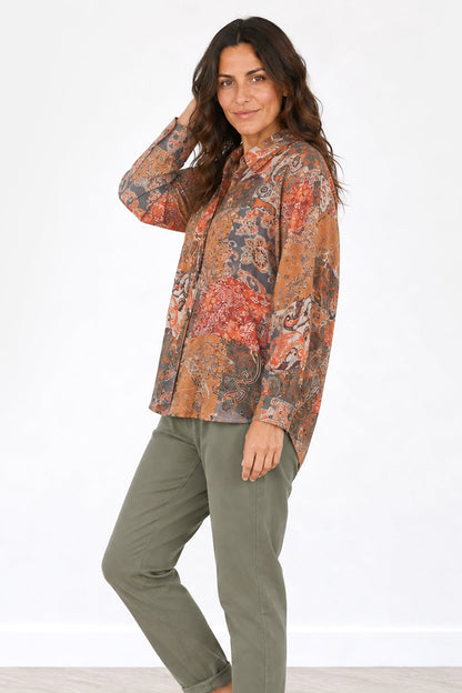 Dipped Hem Collared Shirt